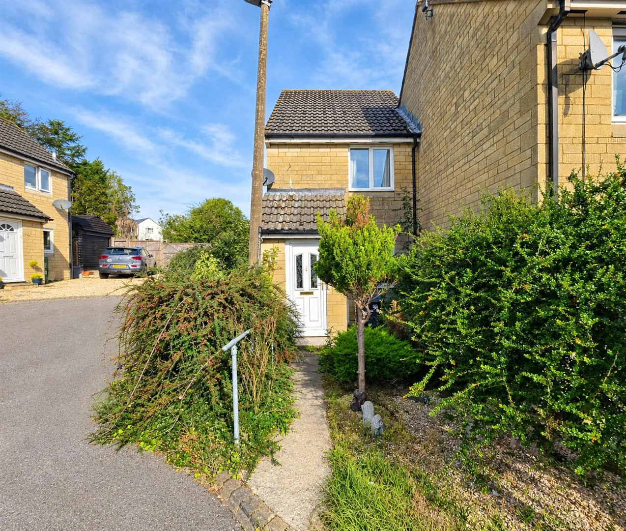 2 bed house for sale, Charter Road, Chippenham, SN15