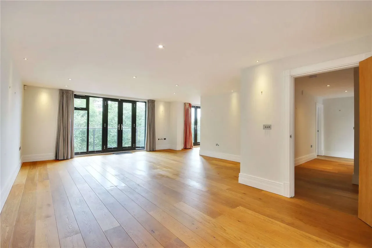 Southgate Place, South Park, Sevenoaks, Kent, TN13 1ED, photo 2