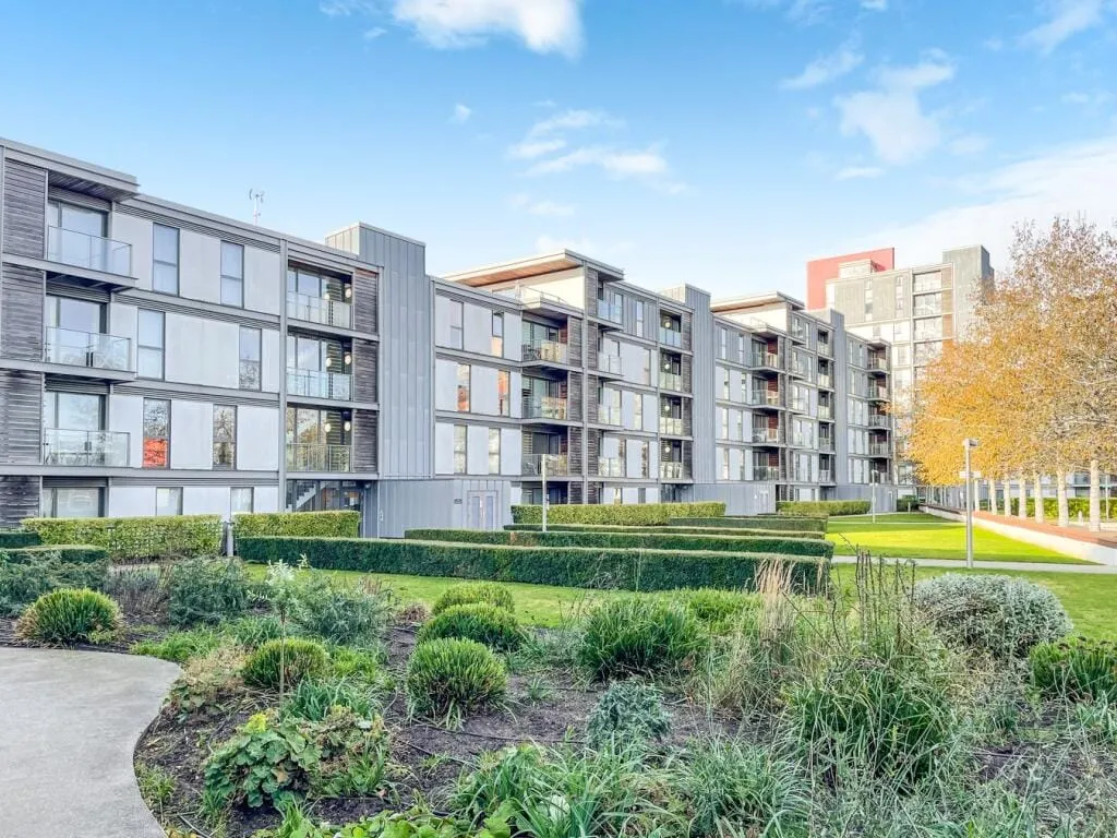 2 bed flat for sale — Flat 45, Quartz House, Milton Keynes, 7 Merrivale Mews, MK9 2FJ