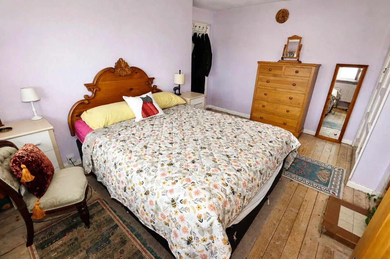 John Street, Thrapston, NN14, photo 17