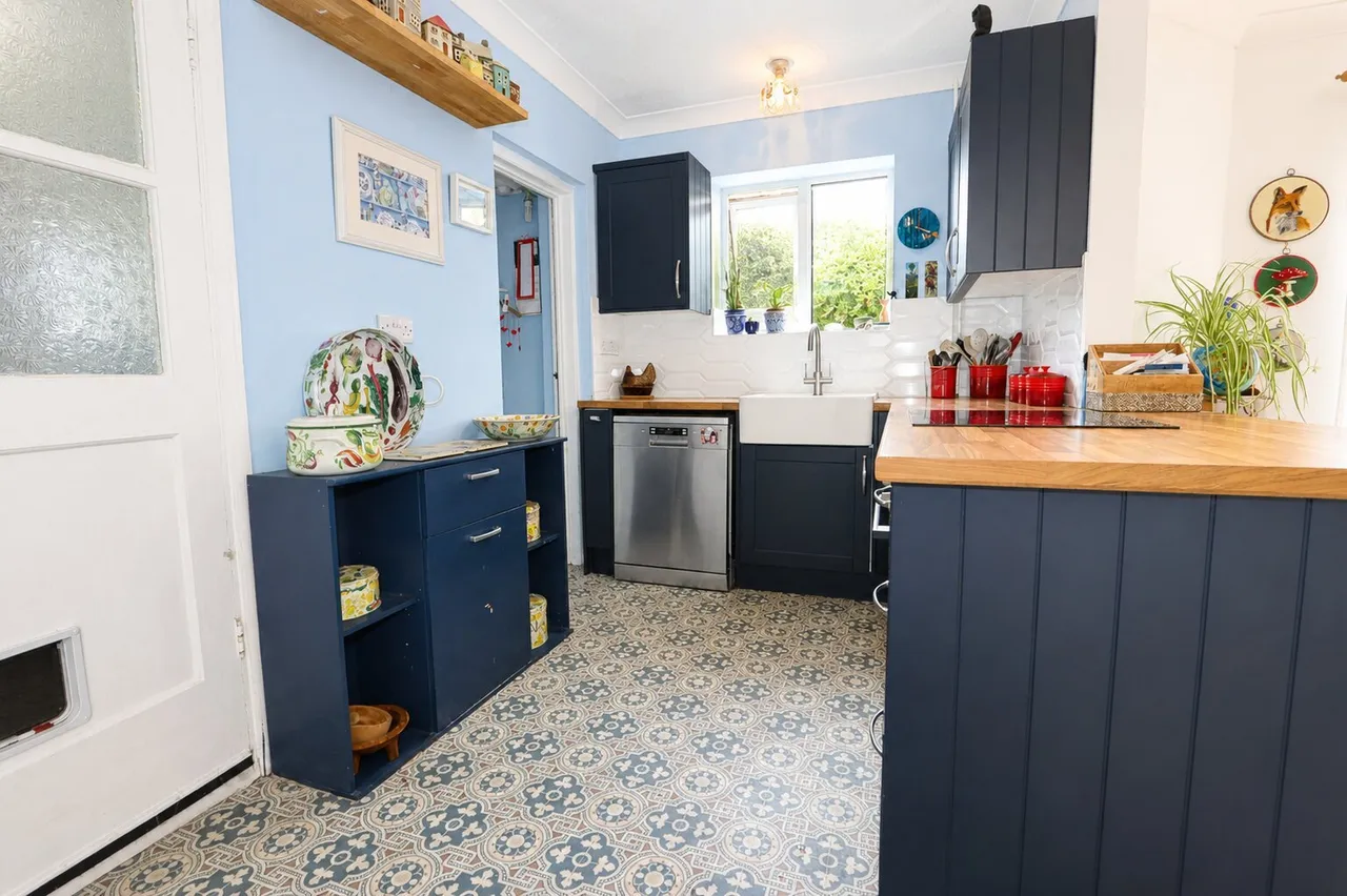 John Street, Thrapston, NN14, photo 10