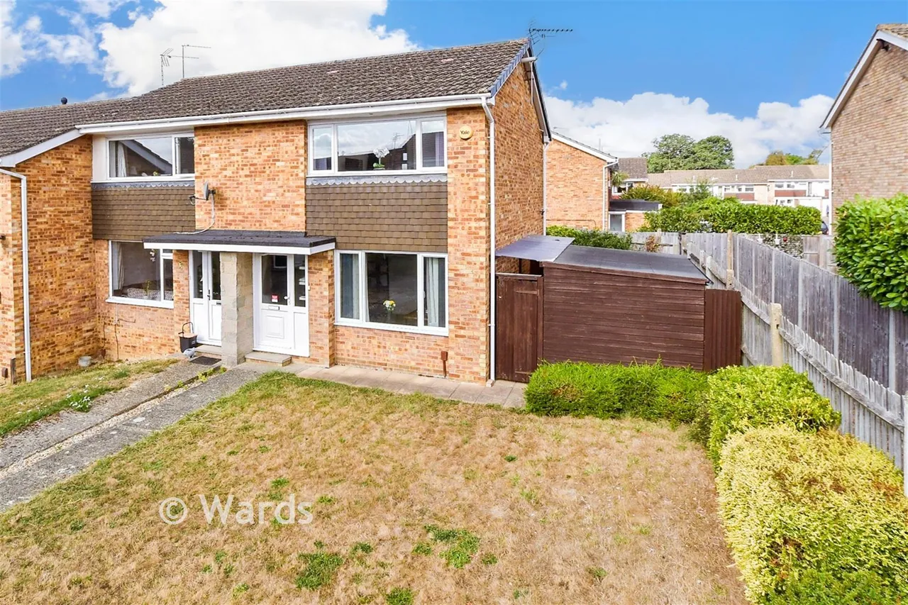 2 bed house for sale, Merton Road, Bearsted, ME15