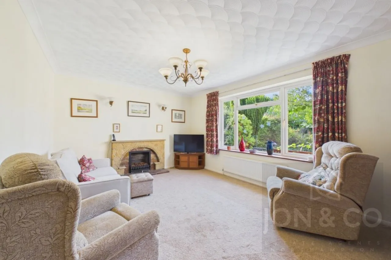 Wantage Close, Moulton, NN3, photo 11