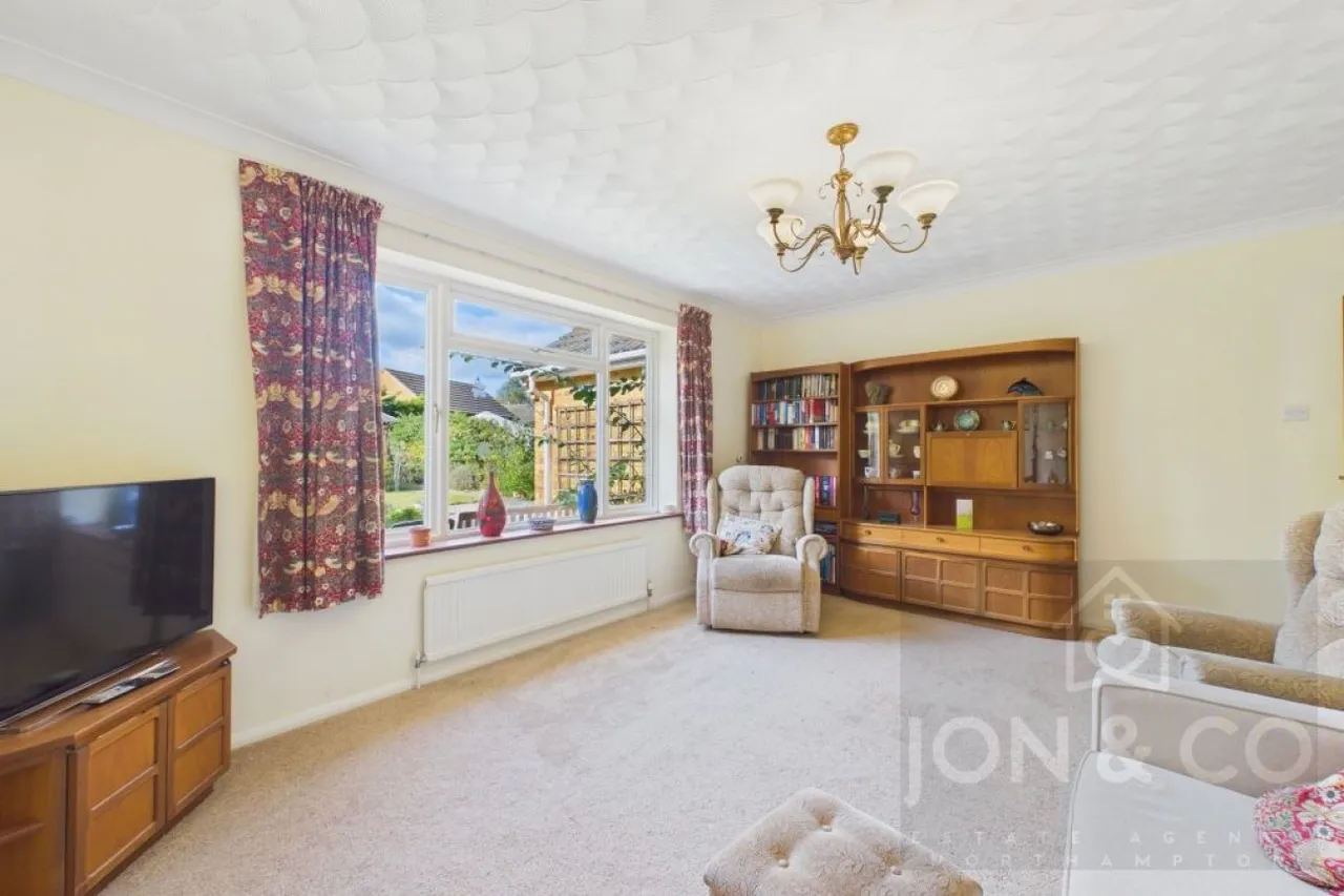 Wantage Close, Moulton, NN3, photo 12