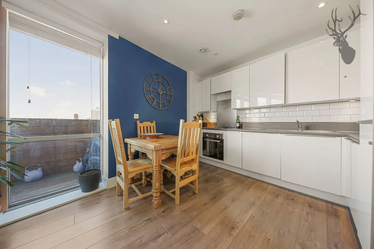Barry Blandford Way, London, E3, photo 4