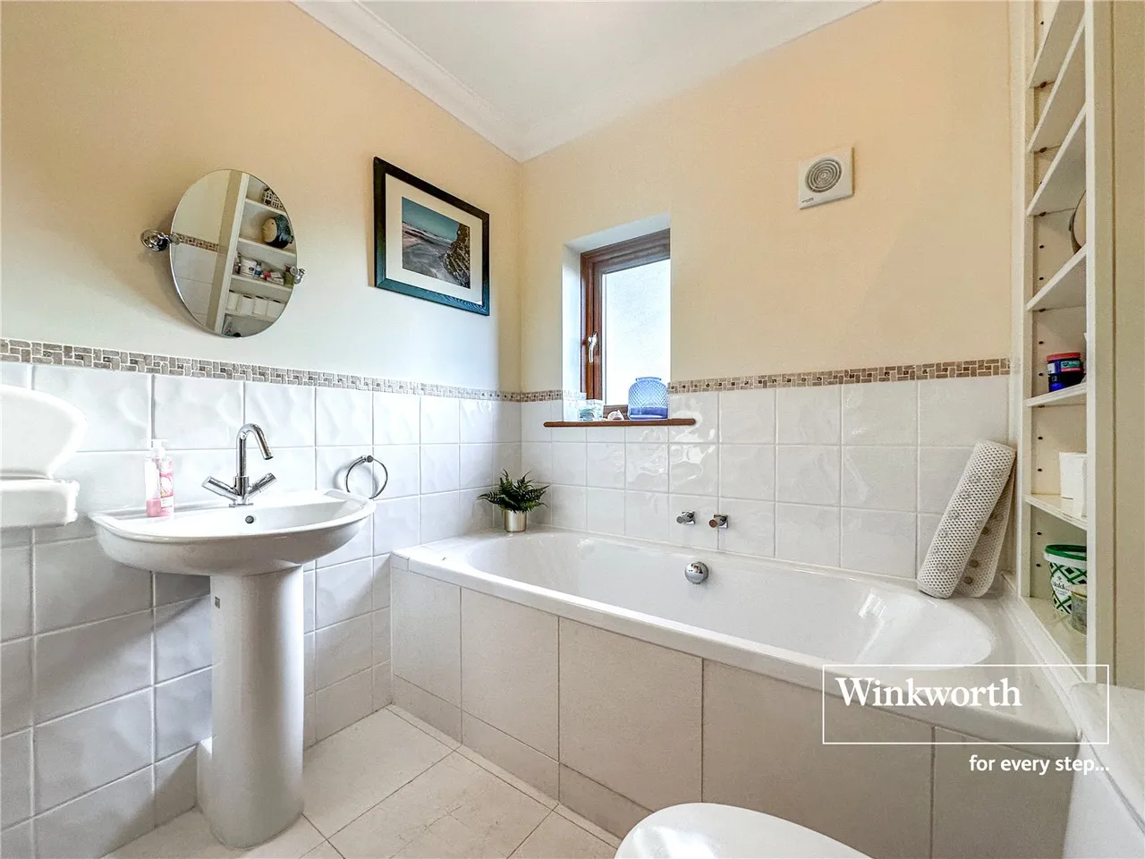 Highfield Road, West Moors, Ferndown, Dorset, BH22, photo 9