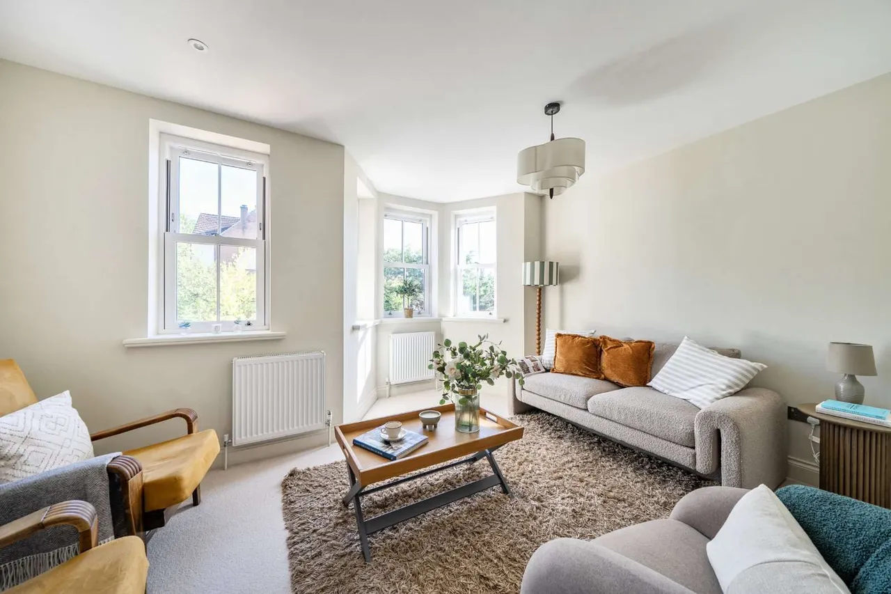 Platts Lane, London, NW3, photo 3