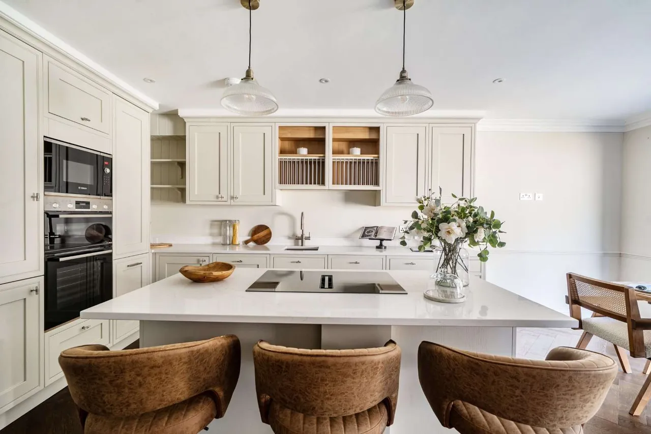 Platts Lane, London, NW3, photo 5