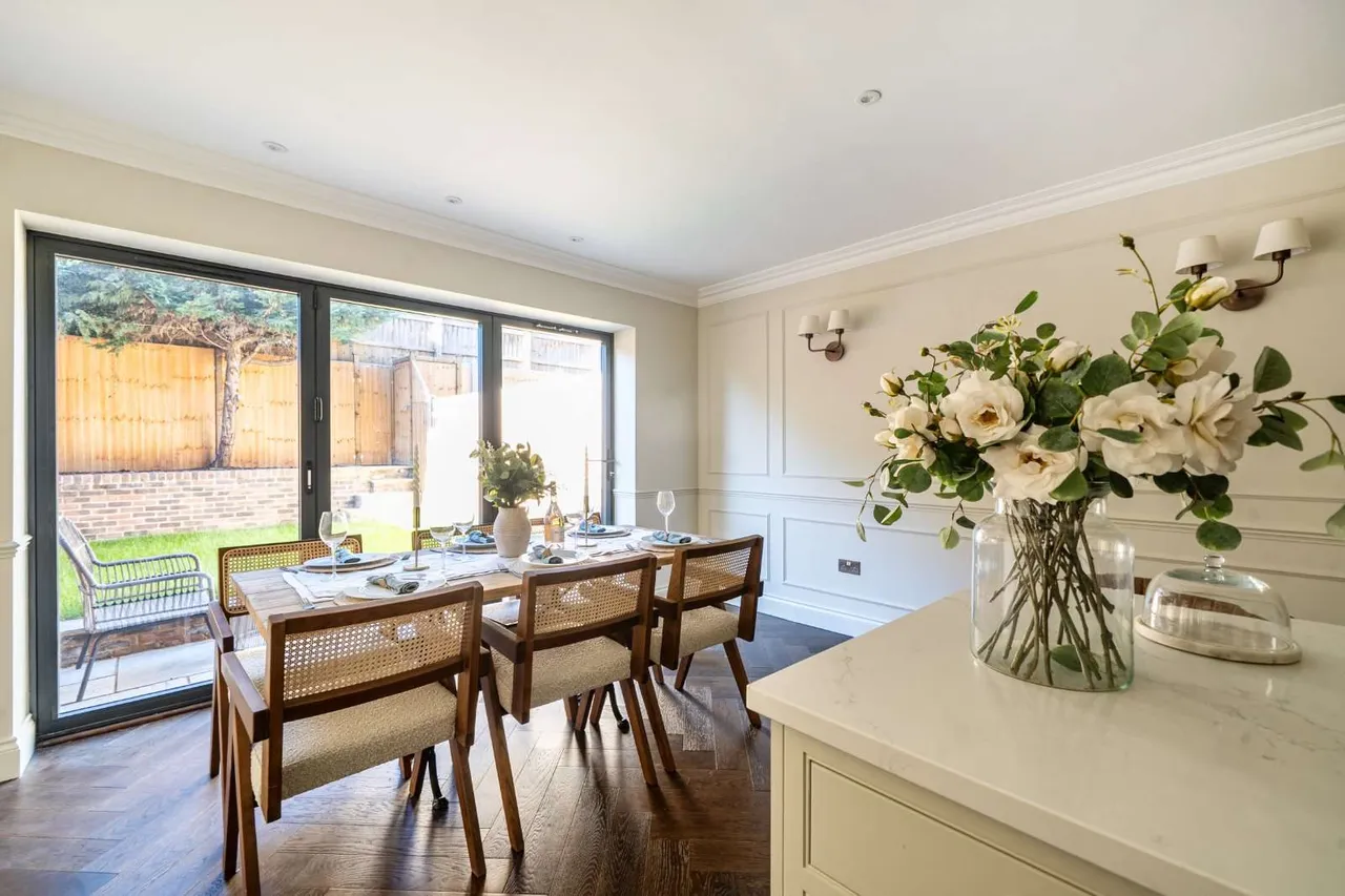 Platts Lane, London, NW3, photo 7