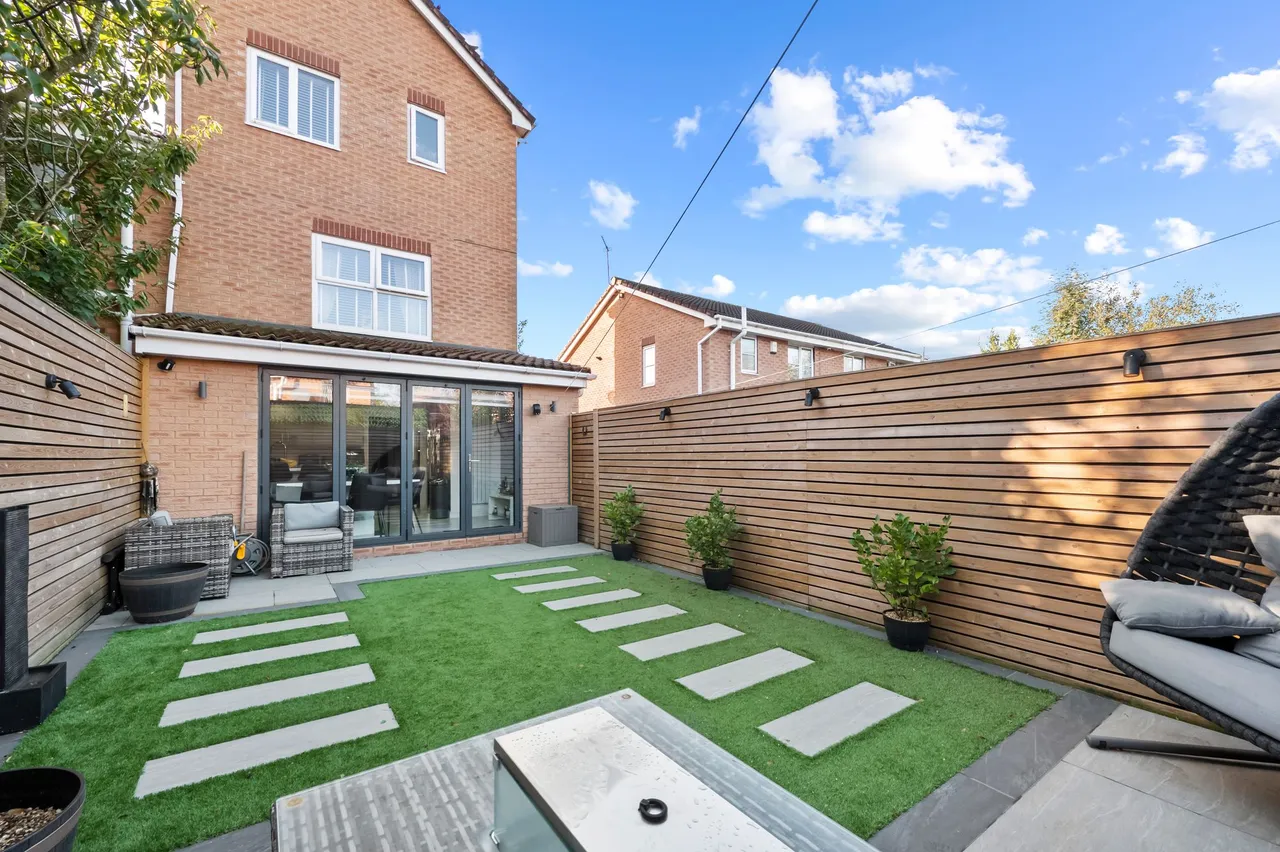 Iona Gardens, St. Helens, WA9, photo 37