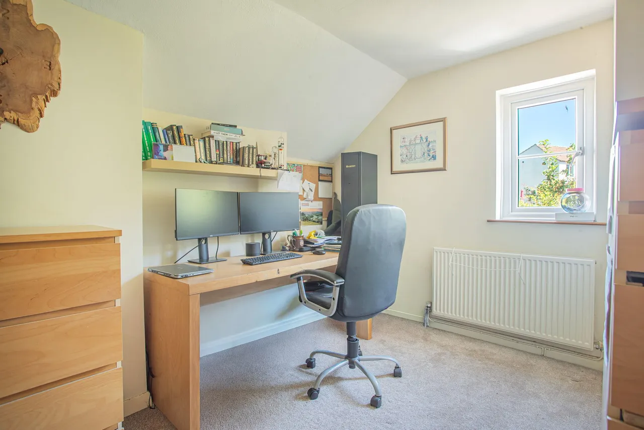 Knapp Road, Wotton-under-Edge, photo 8