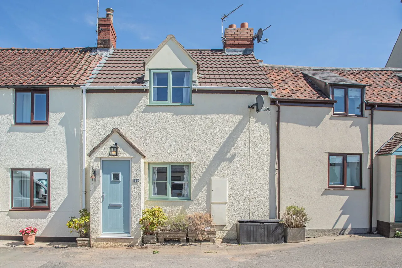 2 bed house for sale, Knapp Road, Wotton-under-Edge