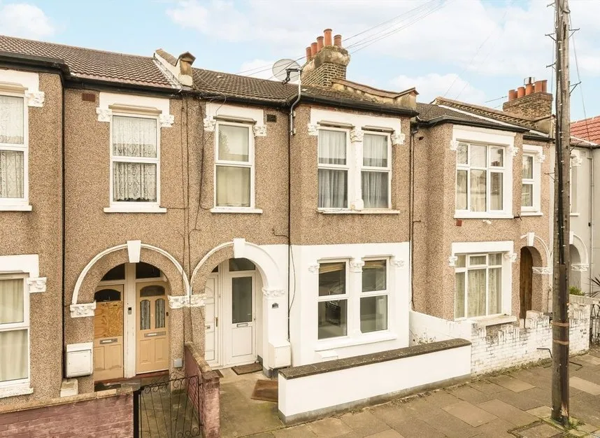 1 bed flat for sale — Fairlight Road, Tooting, SW17