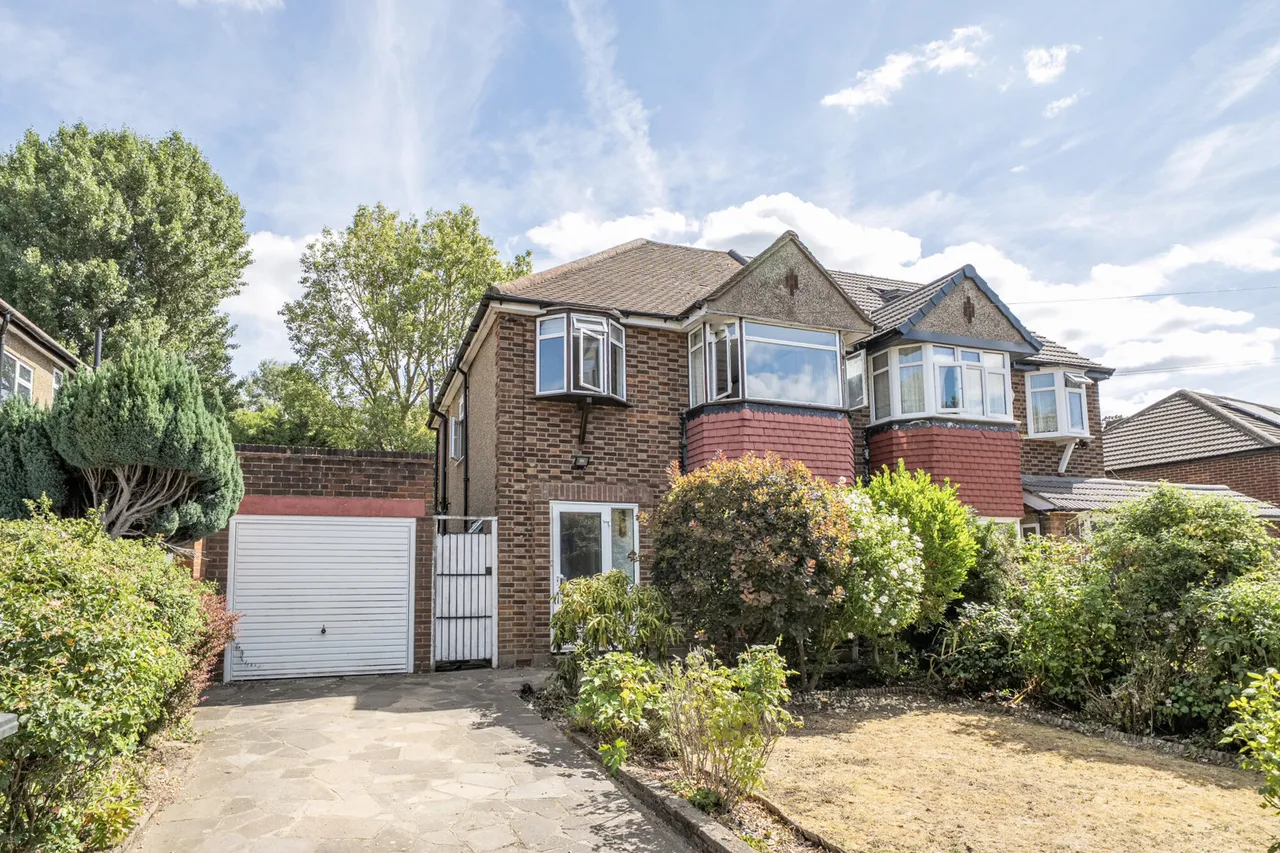3 bed house for sale, Old Ruislip Road, Northolt, UB5