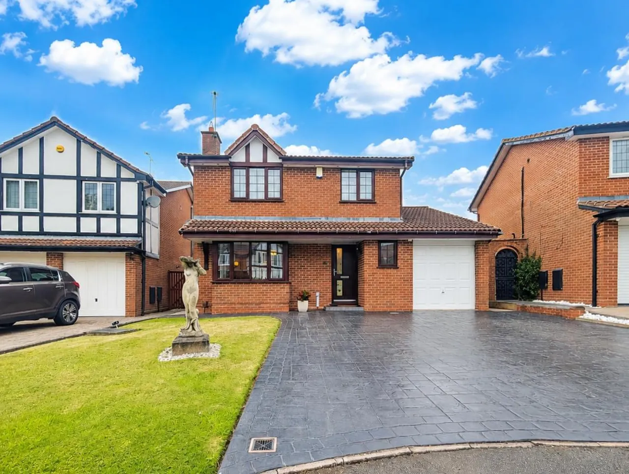 4 bed property for sale — Cloister Drive, Halesowen