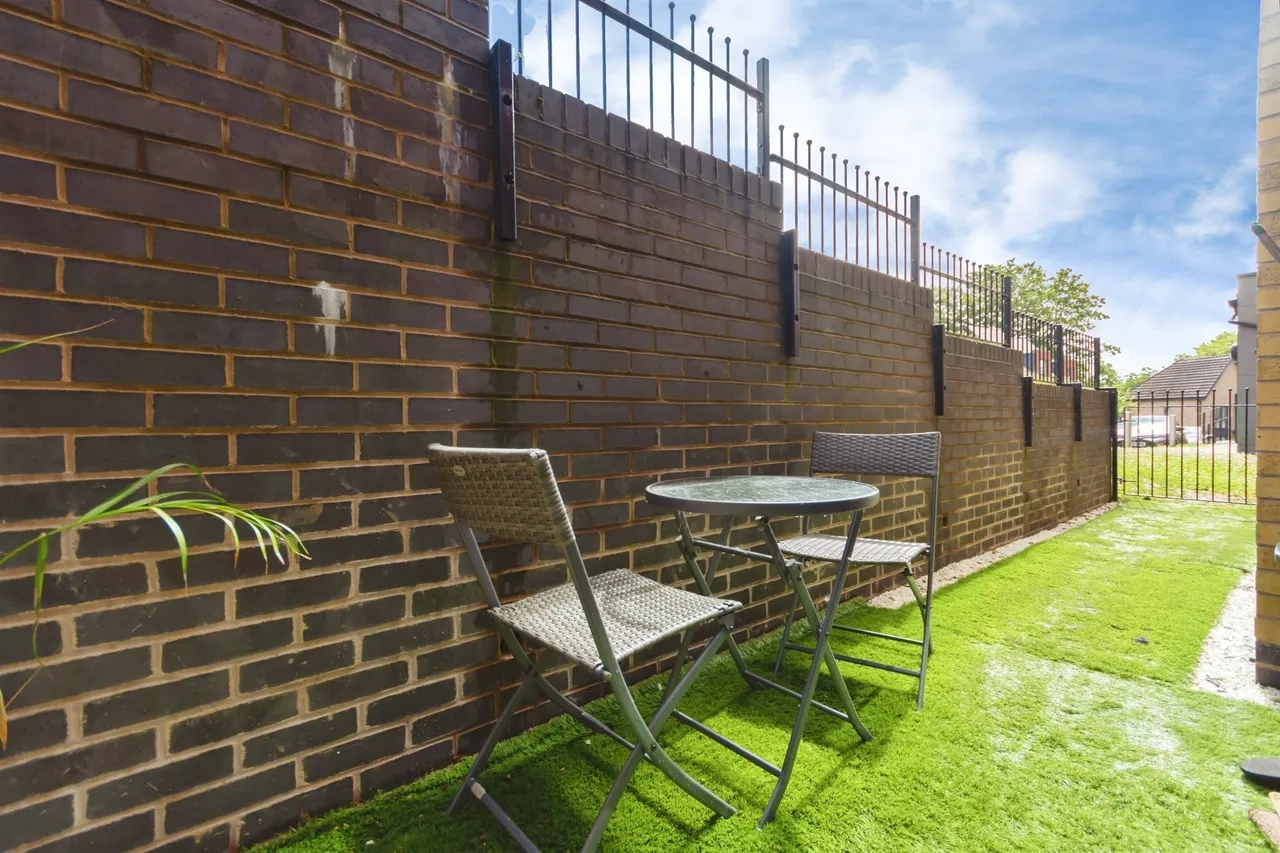 Farm Drive, Northfield, B31, photo 18