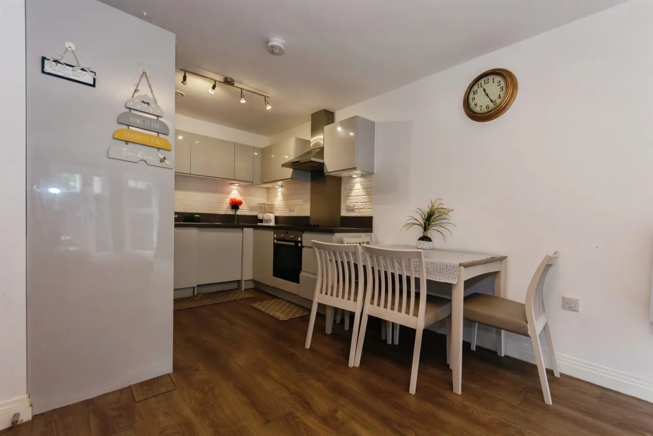 Farm Drive, Northfield, B31, photo 4