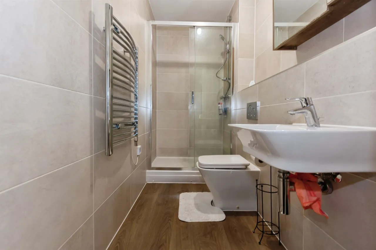 Farm Drive, Northfield, B31, photo 13