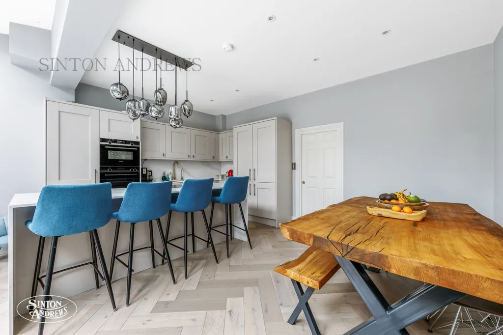 Drayton Gardens, Ealing, photo 11