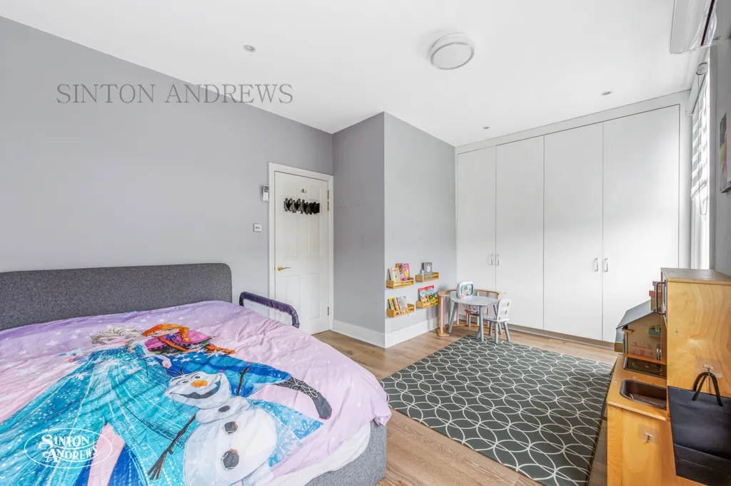 Drayton Gardens, Ealing, photo 14