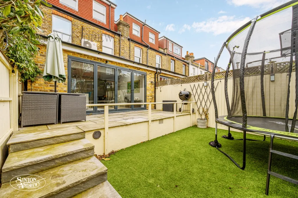 Drayton Gardens, Ealing, photo 8