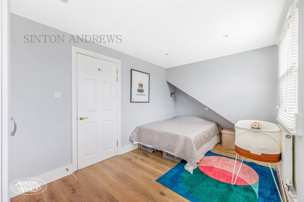 Drayton Gardens, Ealing, photo 12
