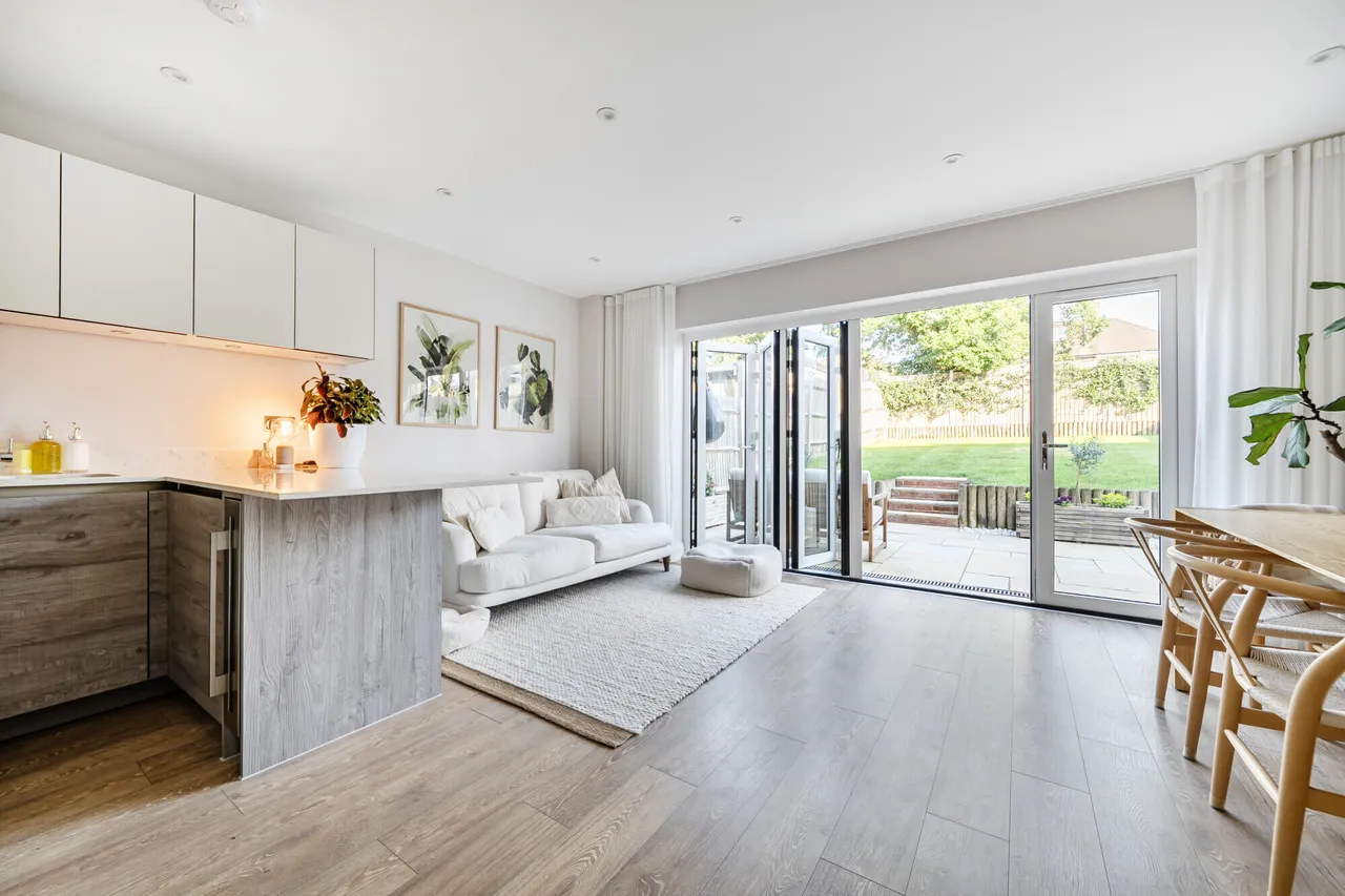 Fenton Close, Potters Bar, EN6, photo 9
