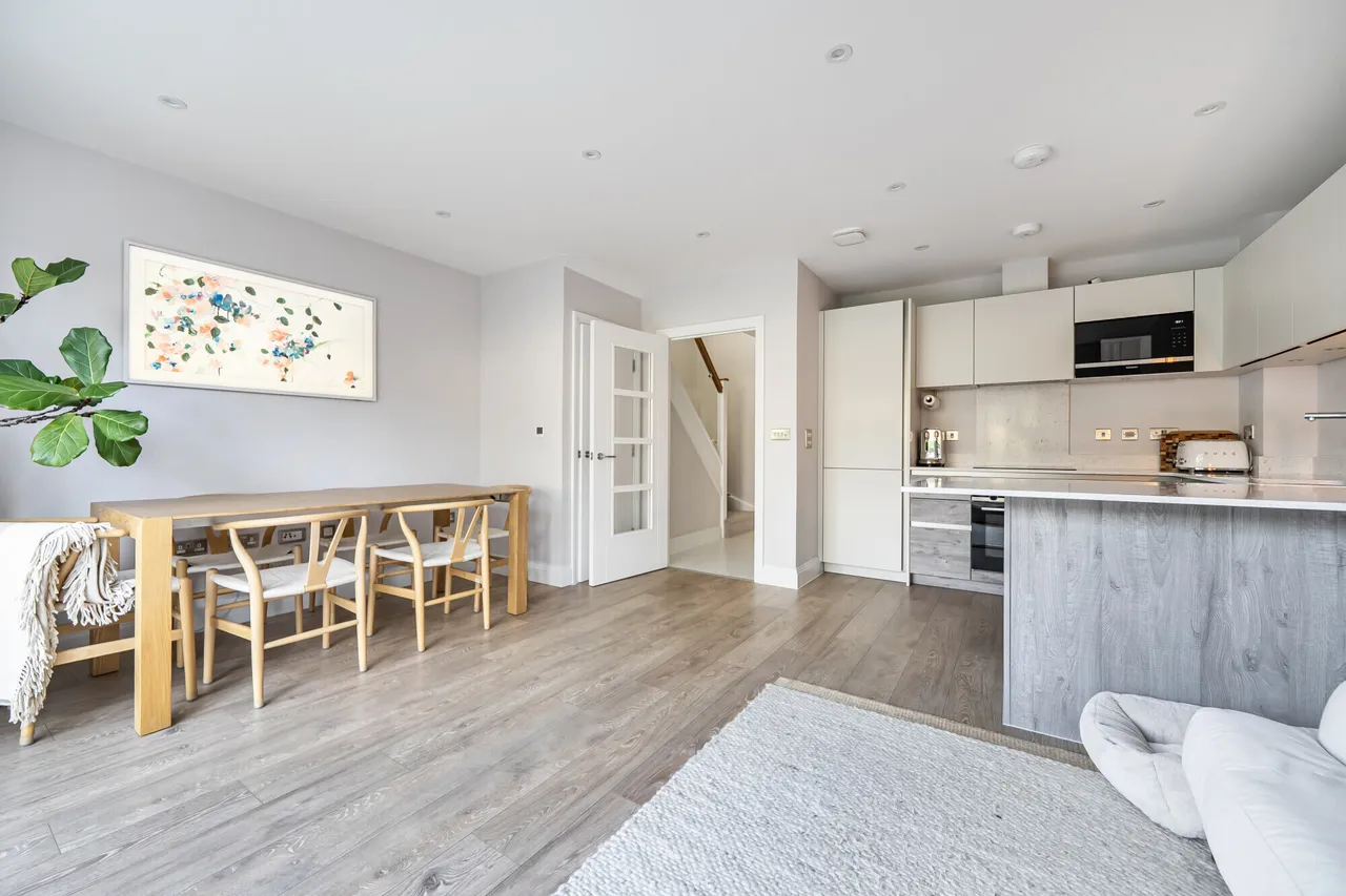 Fenton Close, Potters Bar, EN6, photo 8