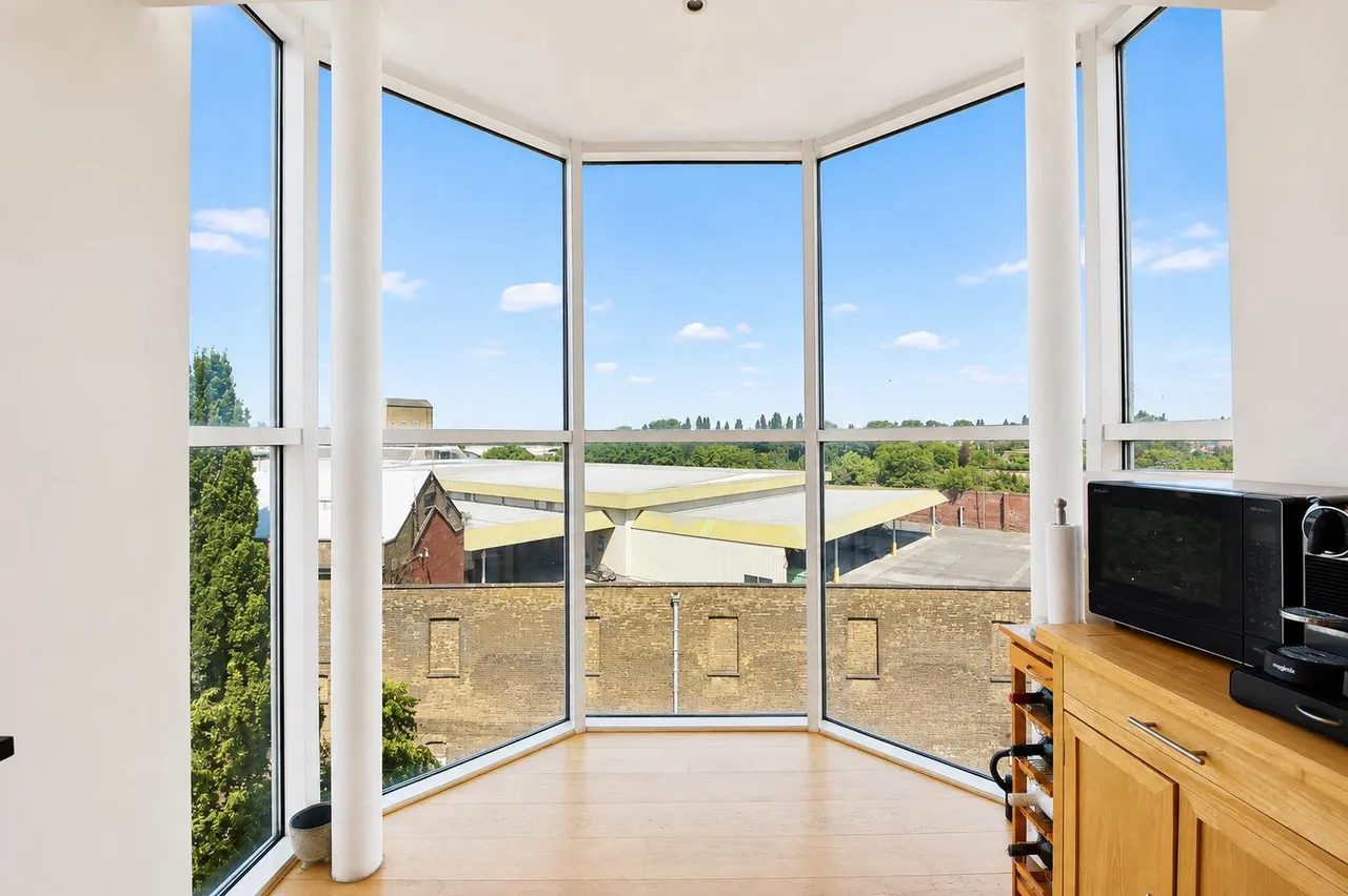 Mortlake High Street, Mortlake, SW14, photo 6