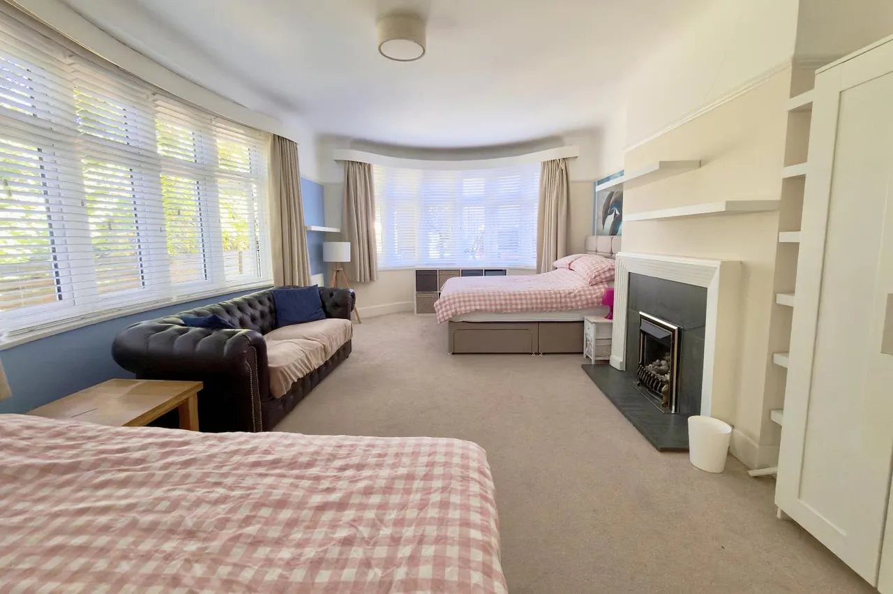 Surrey Road, BH2, photo 6