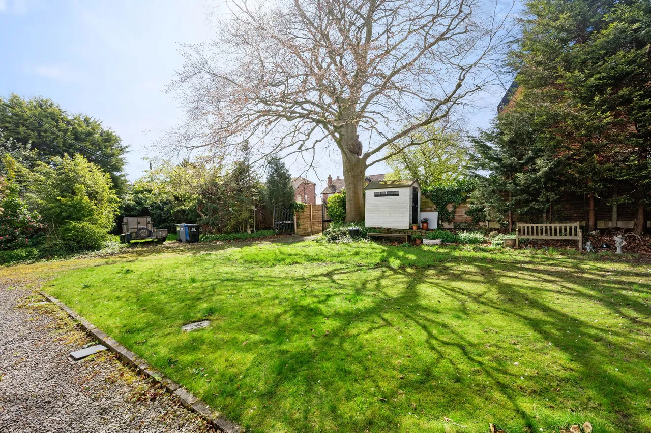 Raglan Road, Sale, photo 3