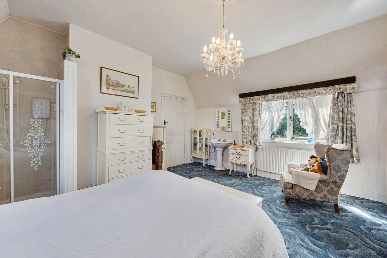 Raglan Road, Sale, photo 18