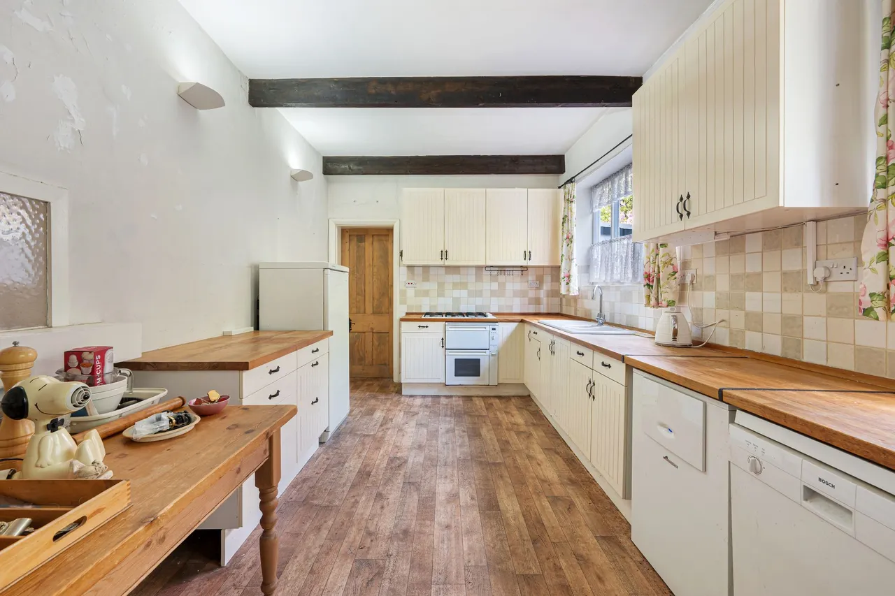 Raglan Road, Sale, photo 14