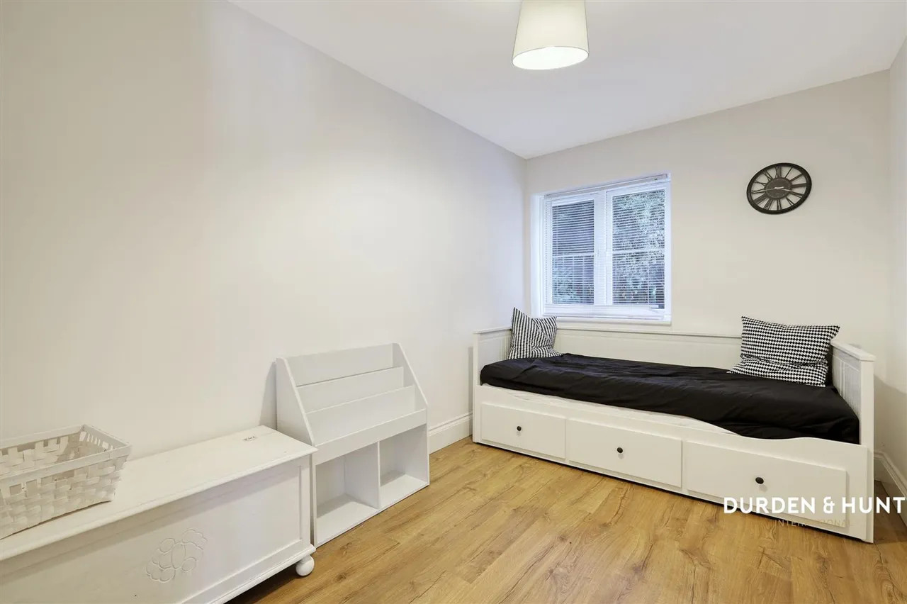 Hamlet Hill, Roydon, CM19, photo 17