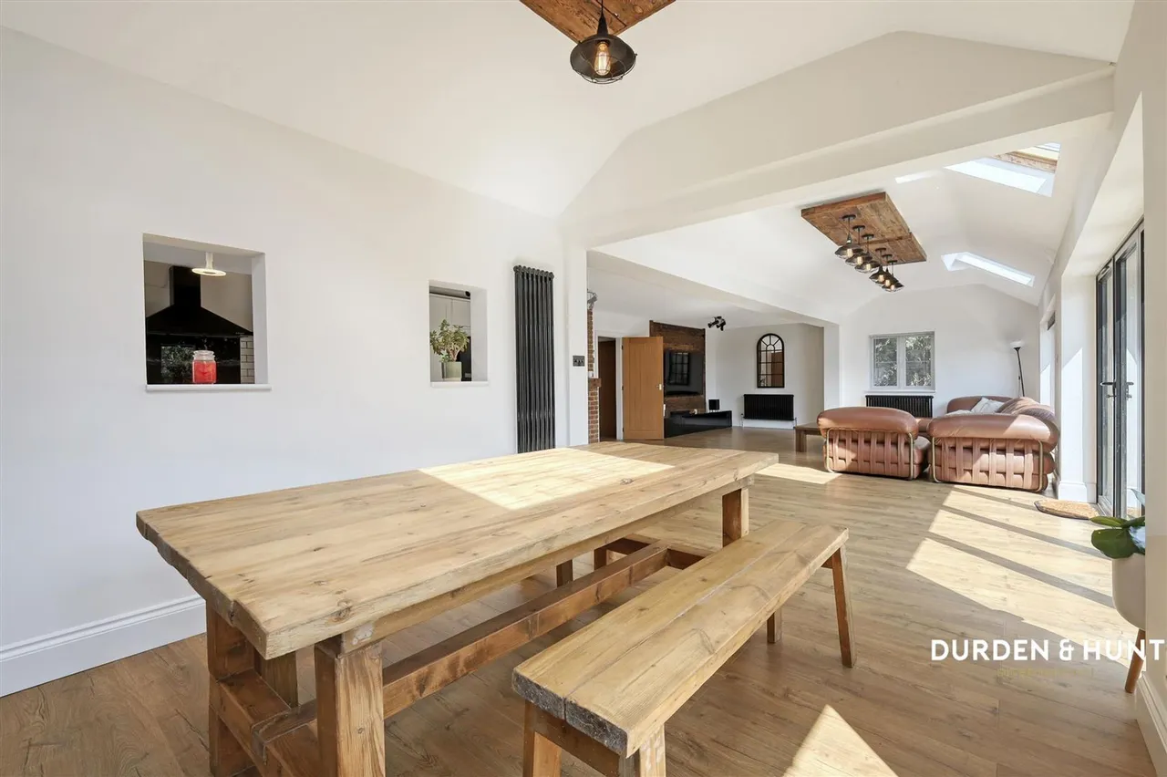 Hamlet Hill, Roydon, CM19, photo 6