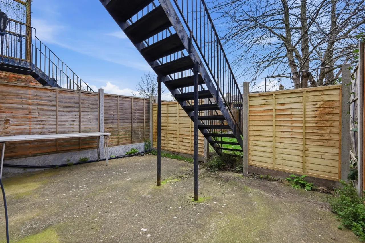 Leslie Road, Leytonstone, E11, photo 12