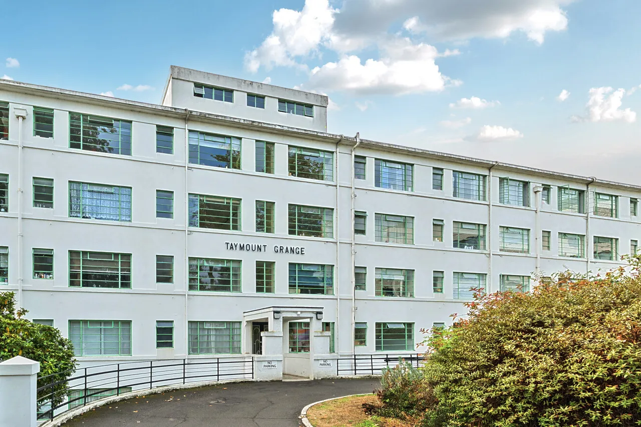 Taymount Grange, Taymount Rise, Forest Hill, London, SE23, photo 12