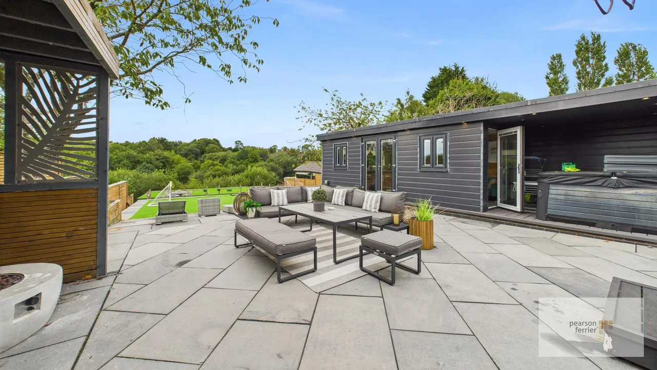 4 bed house for sale — Mitton Close, Lowercroft, Bury, BL8 2LD