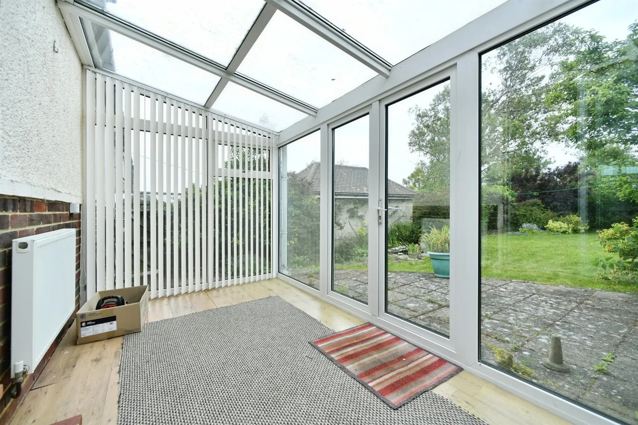 Larkfield Way, Brighton, photo 3