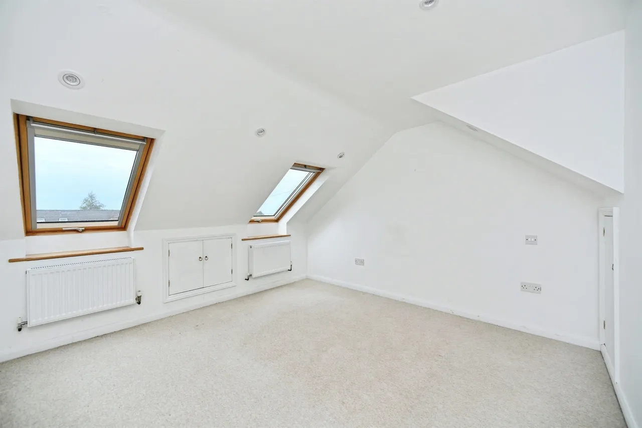 Larkfield Way, Brighton, photo 7