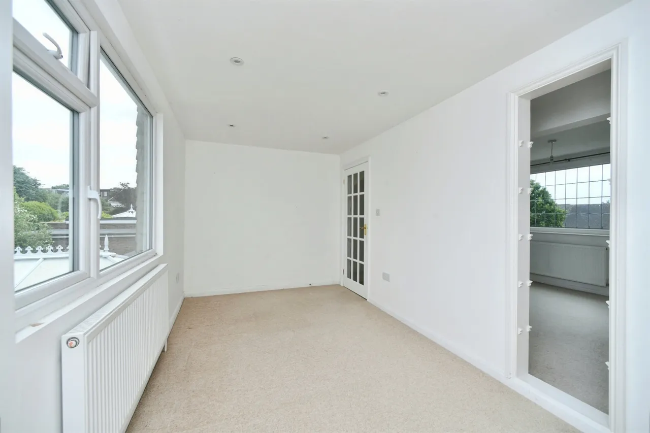 Larkfield Way, Brighton, photo 6