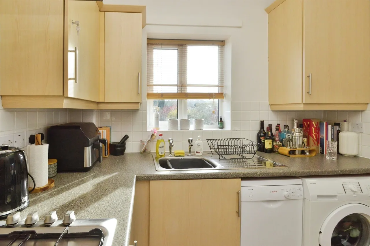 Greensand View, Woburn Sands, MK17, photo 11