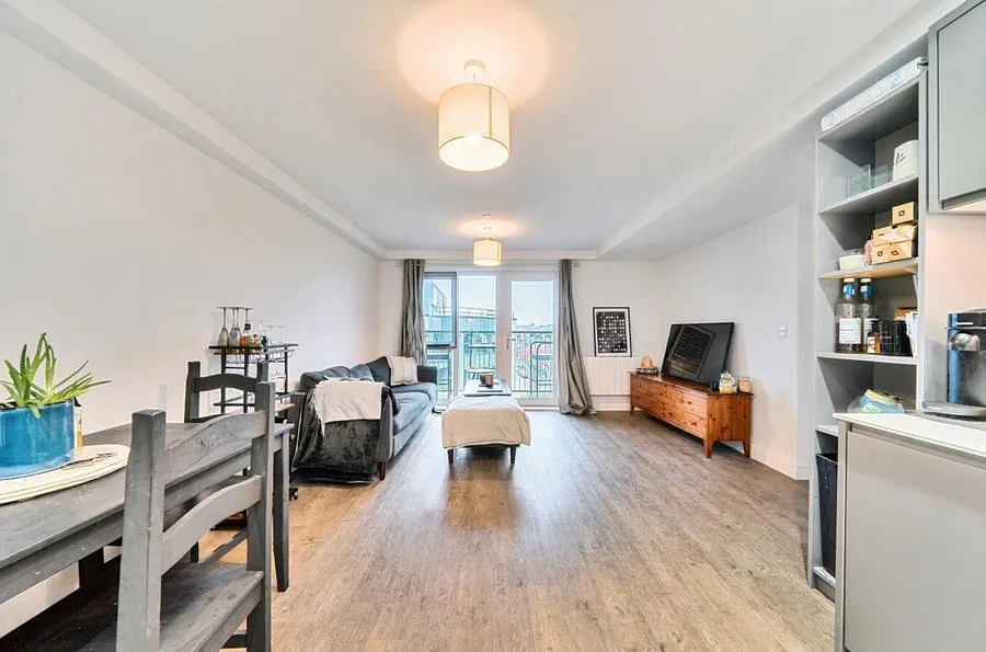 Silver Street, Reading, RG1, photo 3
