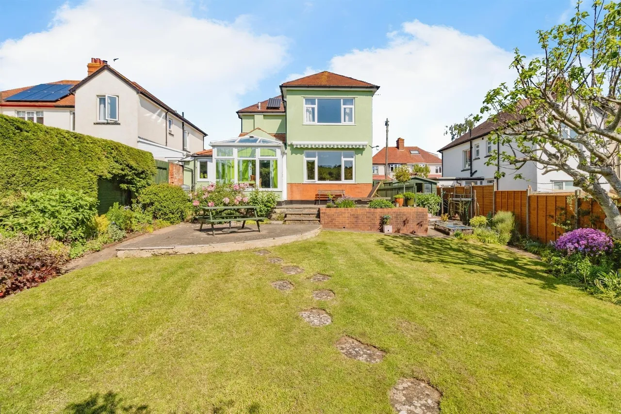 Poundfield Road, Minehead, TA24, photo 18