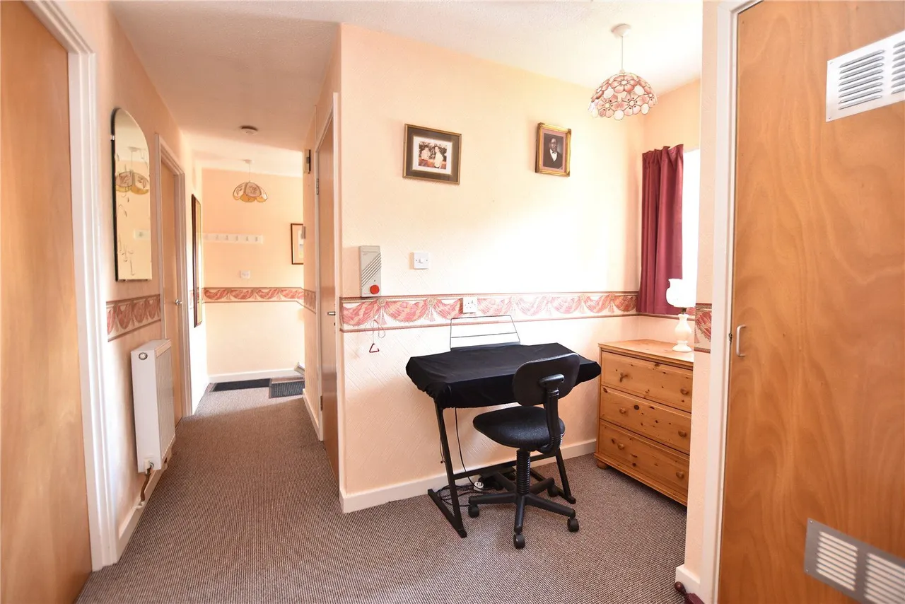 Farm Court, Leeds, LS15, photo 7