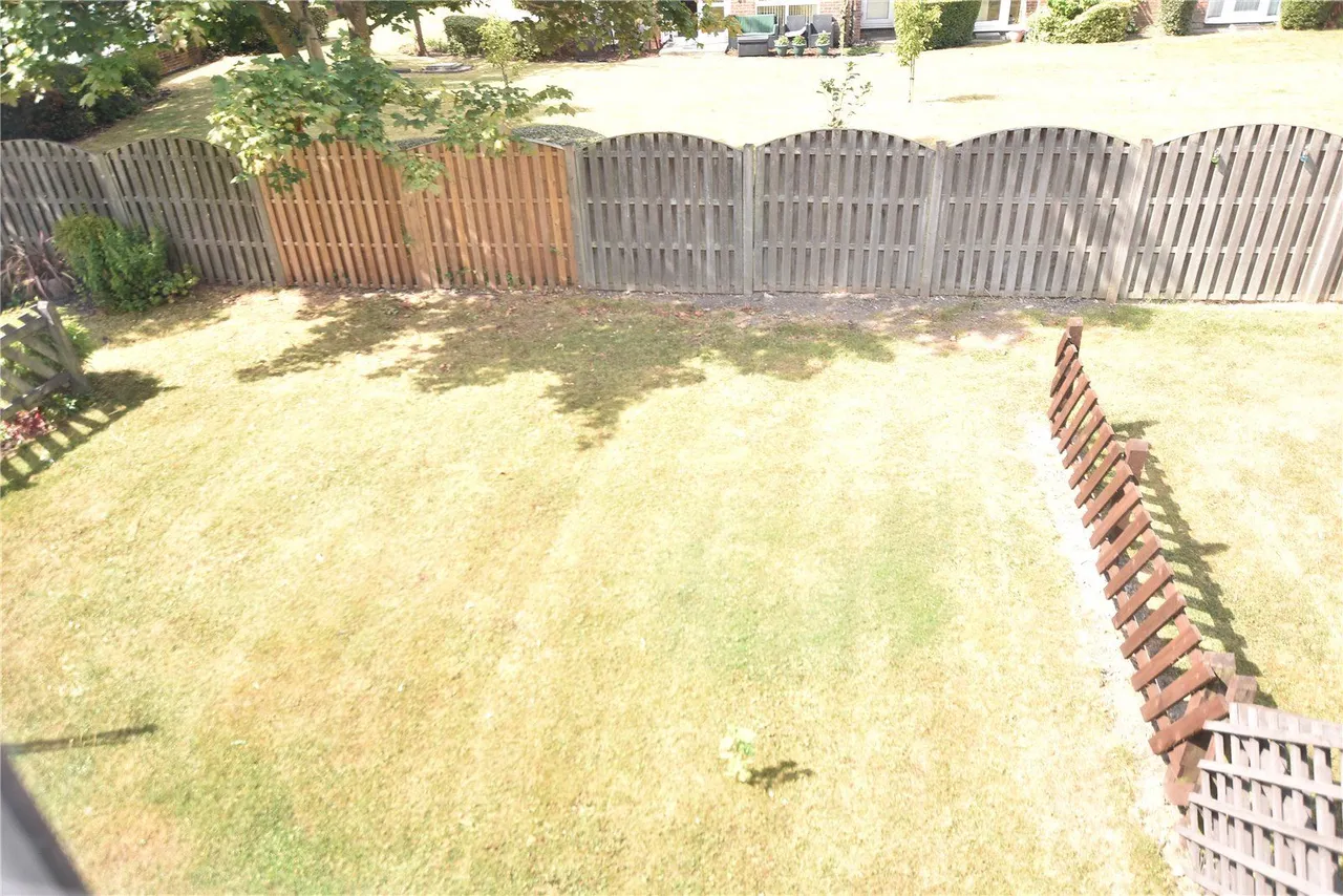 Farm Court, Leeds, LS15, photo 8
