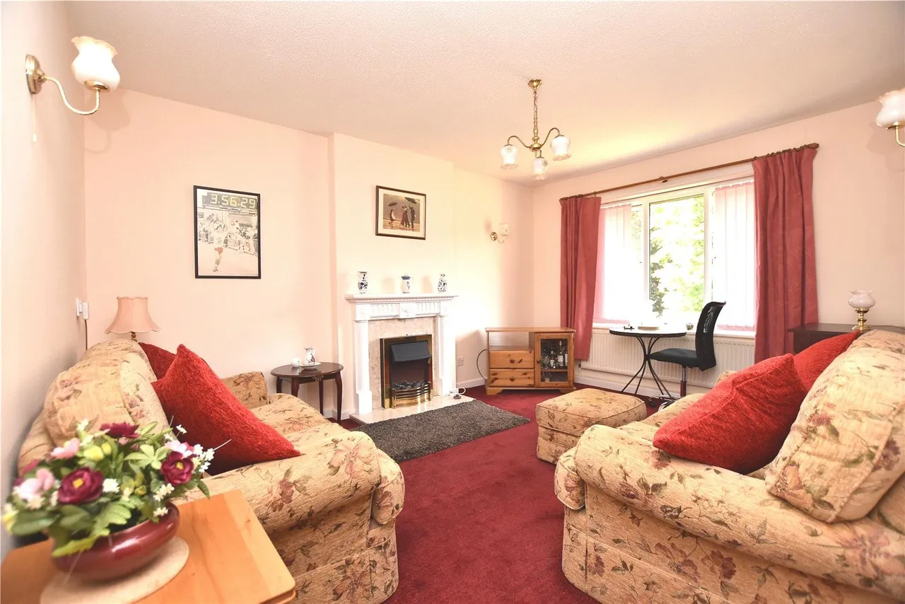 Farm Court, Leeds, LS15, photo 2