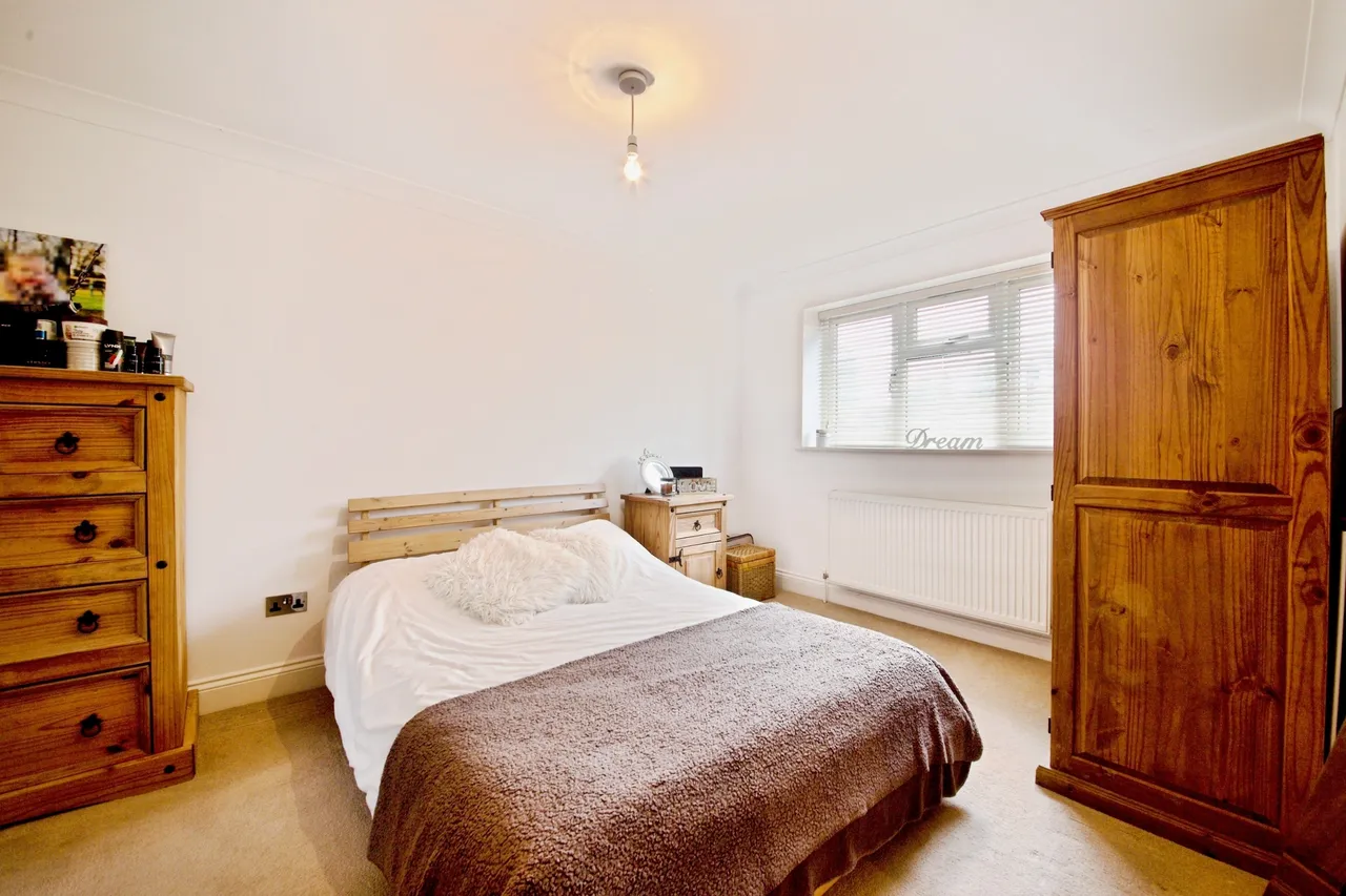 Beechwood Drive, Woodford Green, IG8, photo 10