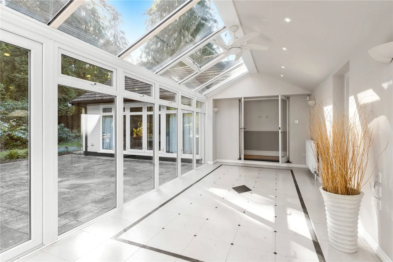 Heath Ride, Finchampstead, Wokingham, Berkshire, RG40 3QN, photo 32