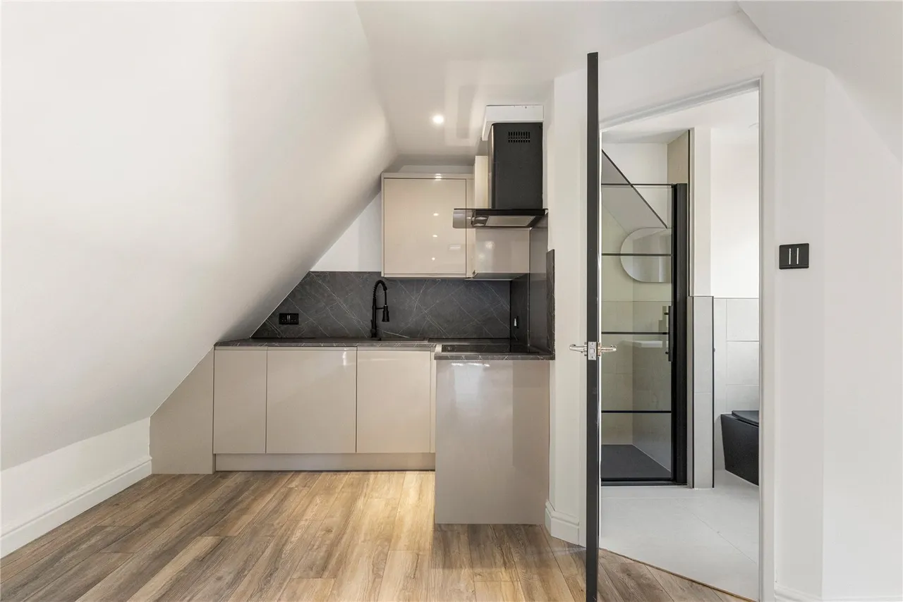 Heath Ride, Finchampstead, Wokingham, Berkshire, RG40 3QN, photo 55